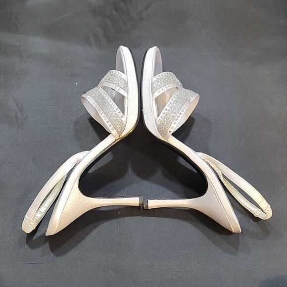 NINA GETAWAY SEQUIM EMBROIDERY LUSTER WOMEN'S HEELS SANDAL R3 - Picture 12 of 14